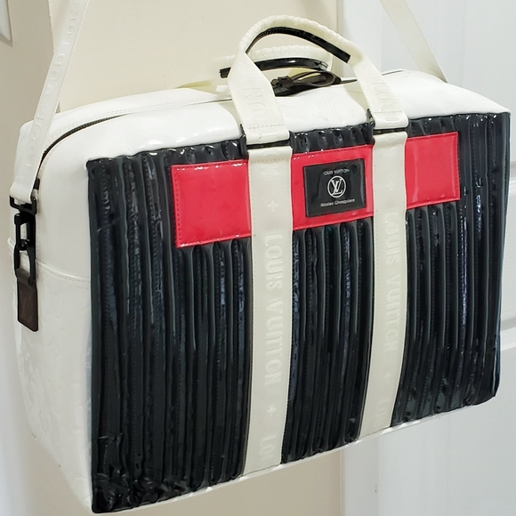 Louis Vuitton Monogram Mirror Neo Porte - Picture 1 of 17